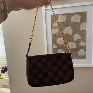 Louis Vuitton Mini Pochette Accessories